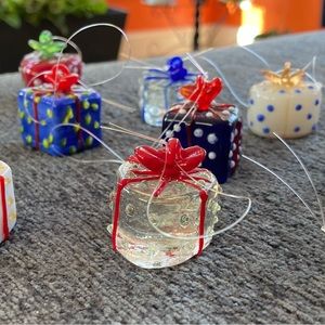 10 mini glass present ornaments 1’.